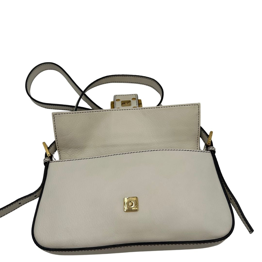 Borsa Fendi Baguette bianca