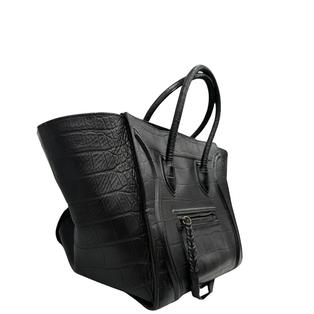 lato Borsa Celine Luggage Phantom in pelle nera trama cocco, munita di doppi manici stondati, di lusso, originale, ottime condizioni, usata 