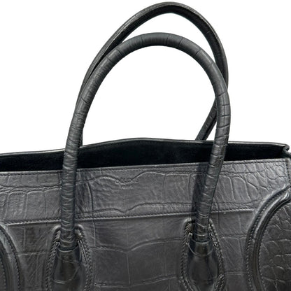 manici Borsa Celine Luggage Phantom in pelle nera trama cocco, munita di doppi manici stondati, di lusso, originale, ottime condizioni, usata 