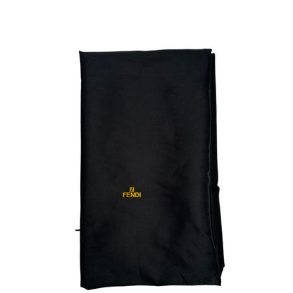  Borsa Fendi First in velluto nero a costine, munita di doppi manici in pelle