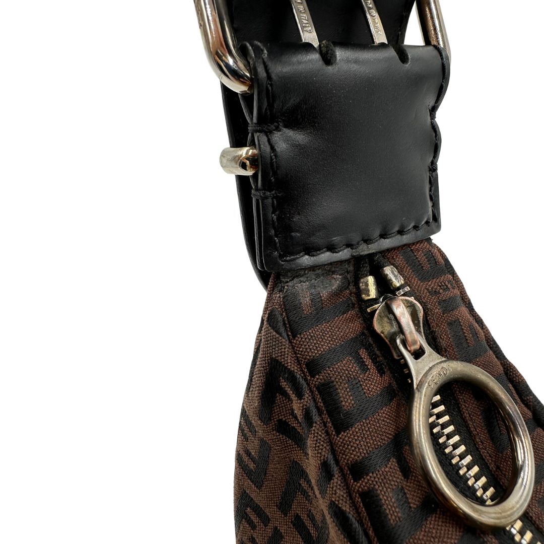 Metalleria, Borsa Fendi in tessuto marrone trama Zucchino con finiture in pelle nera, di lusso, originale, ottime condizioni, usata