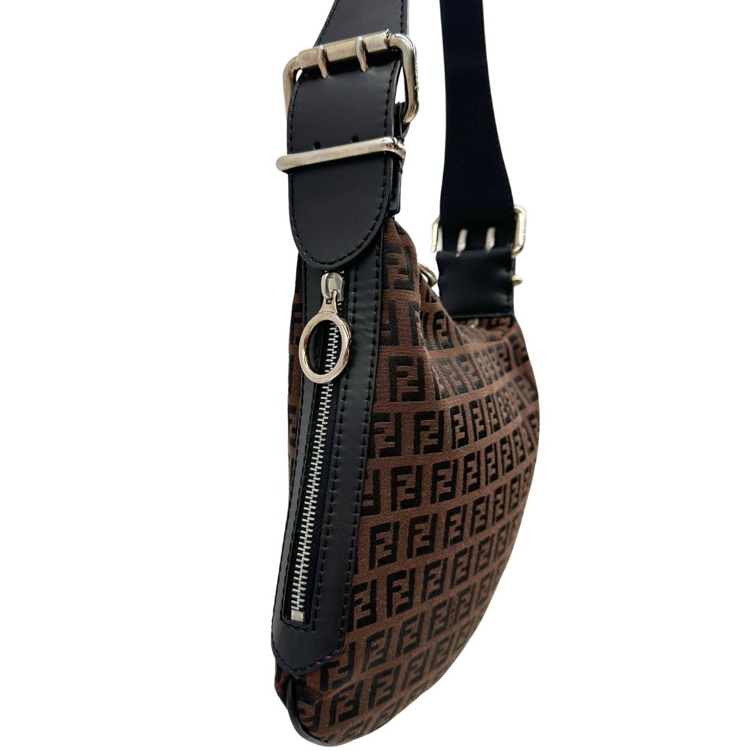 Borsa Fendi in tessuto marrone trama Zucchino con finiture in pelle nera, di lusso, originale, ottime condizioni, usata