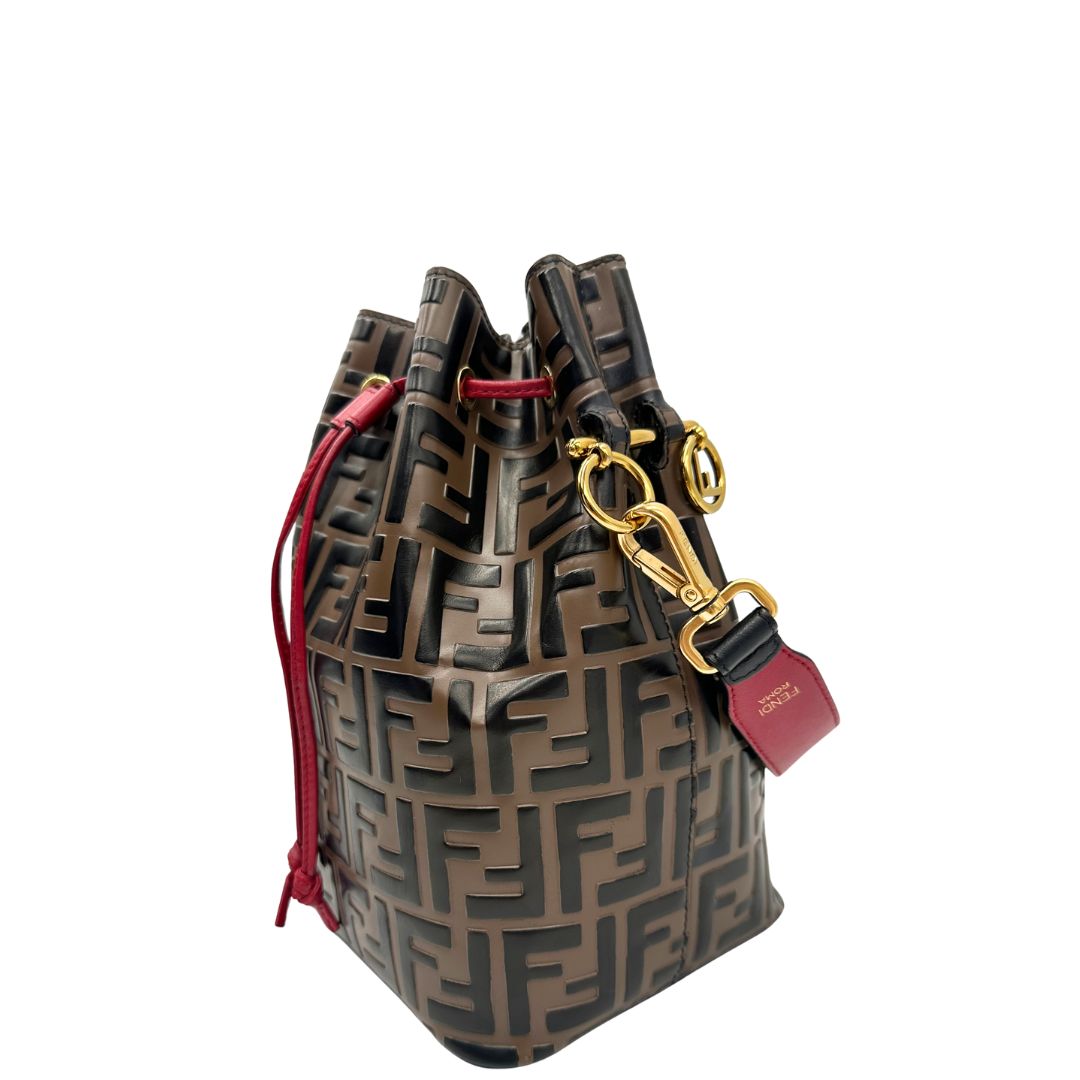 lato Bucket Bag Fendi in pelle trama Zucca con finiture rosse, di lusso, originale, ottime condizioni 
