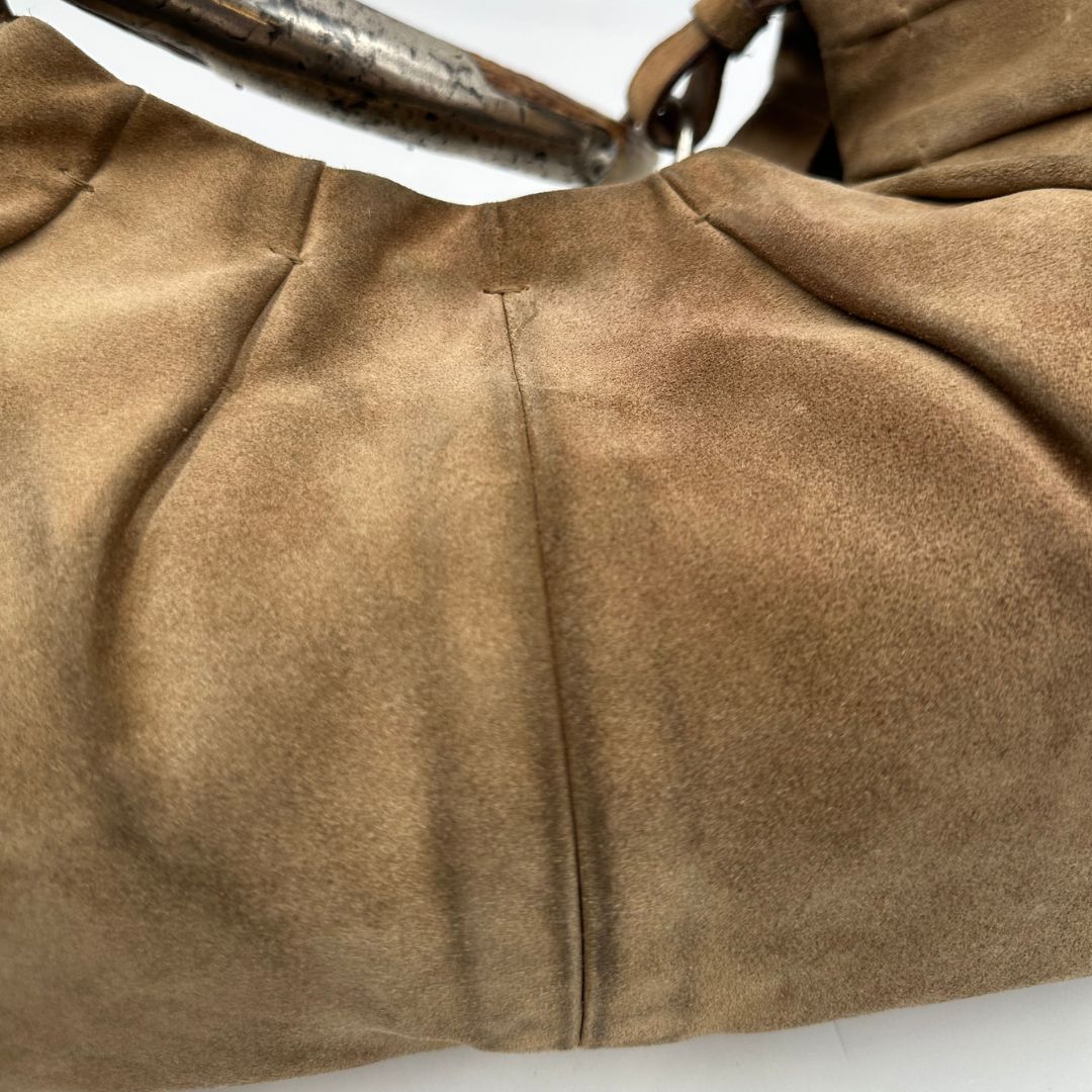 Borsa Saint Laurent modello Mombasa in pelle scamosciata color cammello, di lusso, originale, buone condizioni