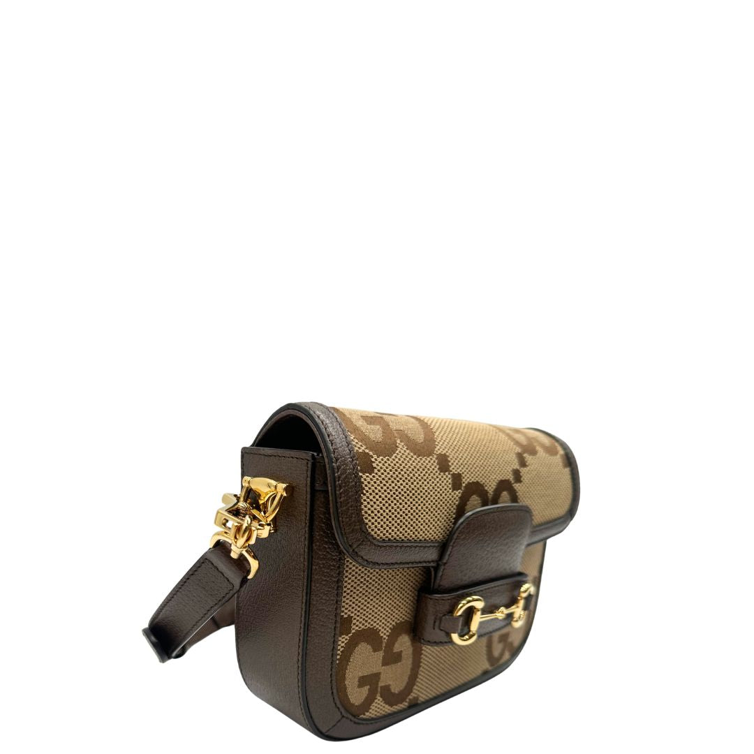 Borsa Gucci in tessuto beige con il monogramma in versione “Jumbo” e finiture in pelle marroni, munita di doppie tracolle, una in pelle amovibile e regolabile e una in tessuto Web verde e rosso amovibile e regolabile, di lusso, originale, eccellenti condizioni, usata