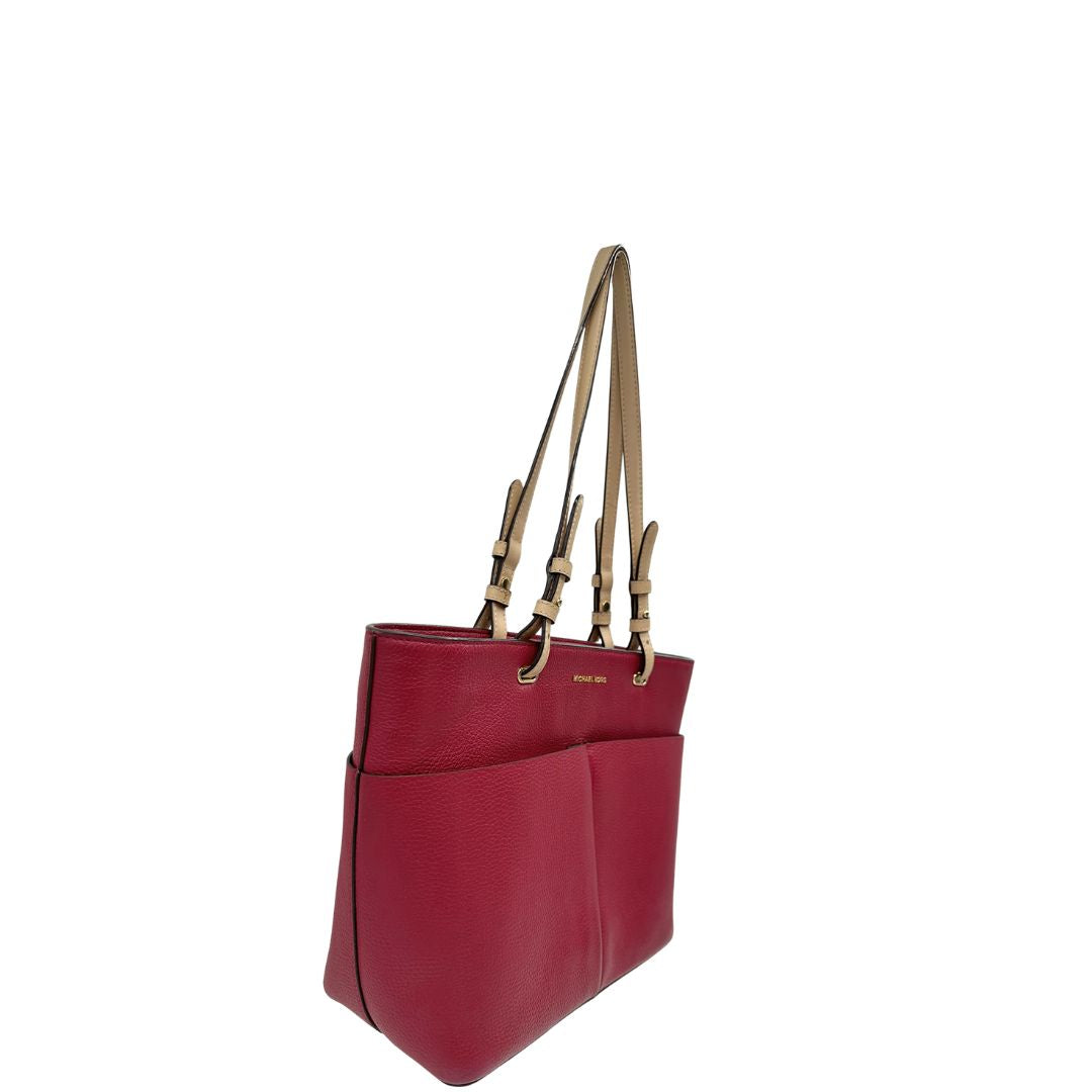 Borsa MK in pelle color magenta con hardware dorato, munita di doppi manici, da portare a spalla, di lusso, originale, ottime condizioni, usata
