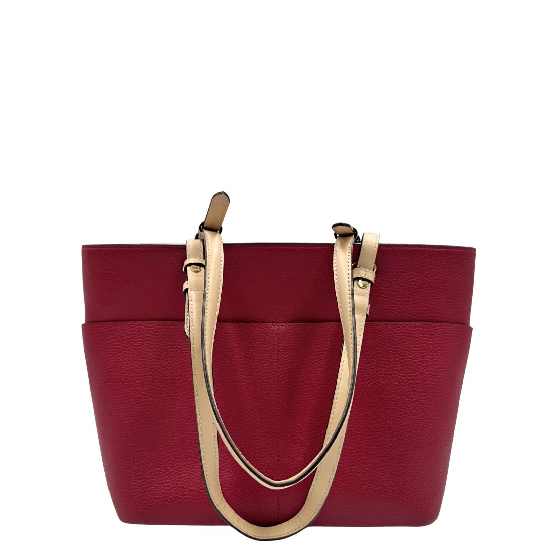 Borsa MK in pelle color magenta con hardware dorato, munita di doppi manici, da portare a spalla, di lusso, originale, ottime condizioni, usata
