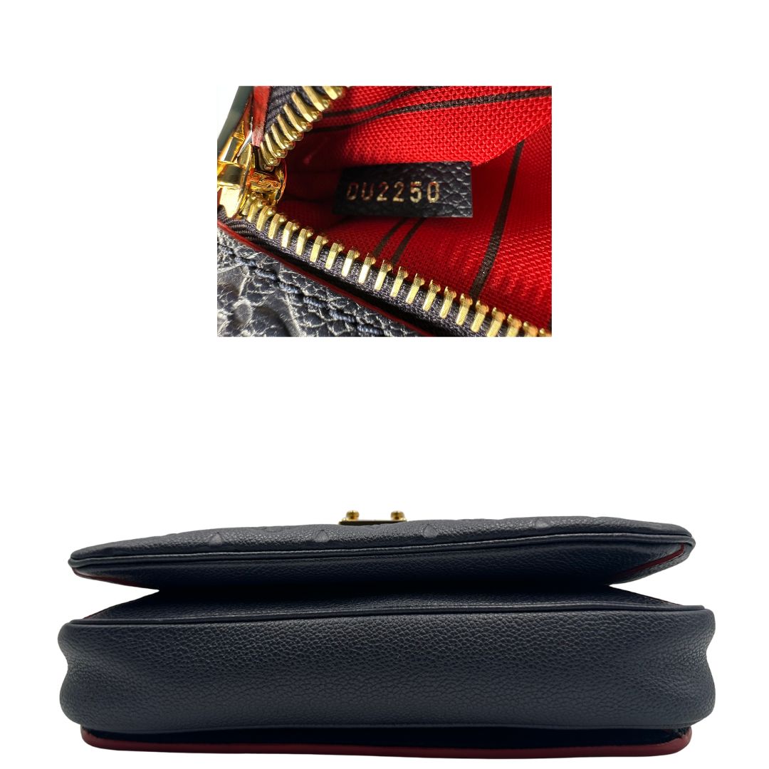 Codice, Base, Borsa Louis Vuitton Métis in pelle monogram empreinte blu notte con parti metalliche dorate. Munita di un manico e tracolla regolabile con fibbia e amovibile. Originale, usata, di lusso, in ottime condizioni.