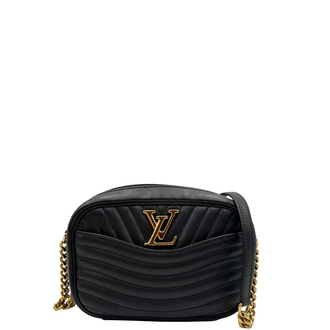 front  Borsa LV New Wave in pelle matelassè nera con hardware dorato, di lusso, originale, ottime condizioni, usata 