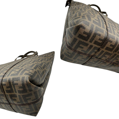 angoli  Borsa Tote Fendi in canvas trama Zucca color tabacco, di lusso, originale, ottime condizioni, usata 