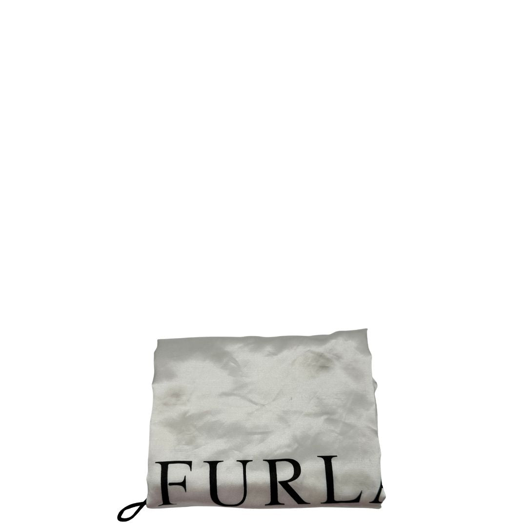 dustbag Borsa Furla in pelle martellata verde e hardware dorato.&nbsp; 