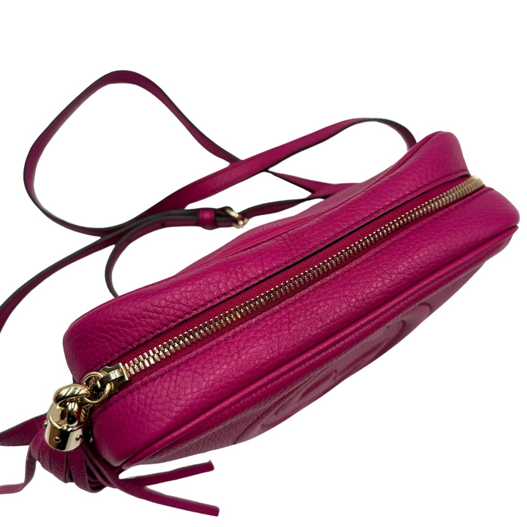 Borsa Gucci in pelle martellata fucsia e hardware dorato, di lusso, originale, ottime condizioni