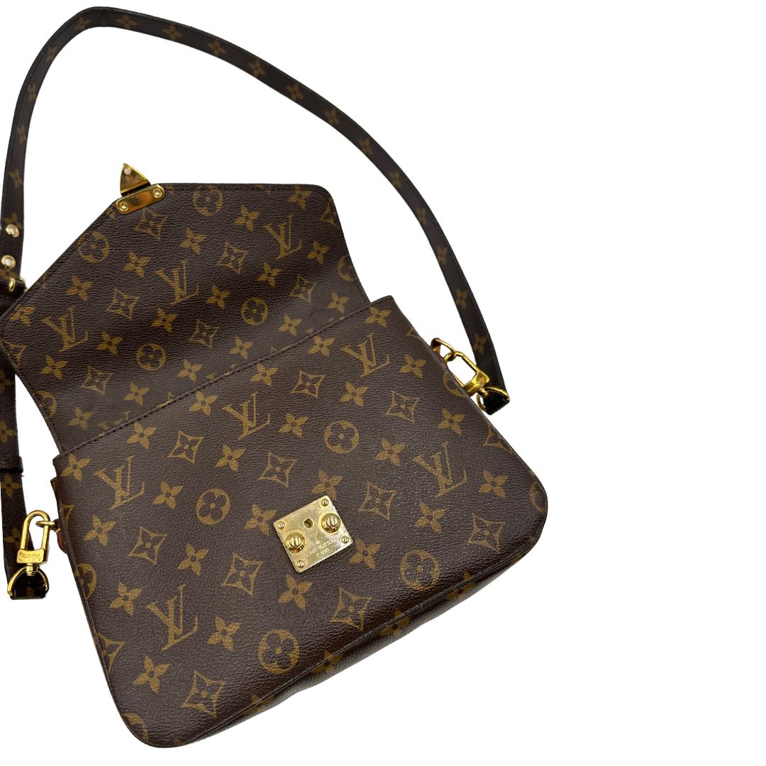 Borsa LV in canvas monogrammato marrone e hardware dorato, indossabile a tracolla o a mano, di lusso, originale, ottime condizioni, usata