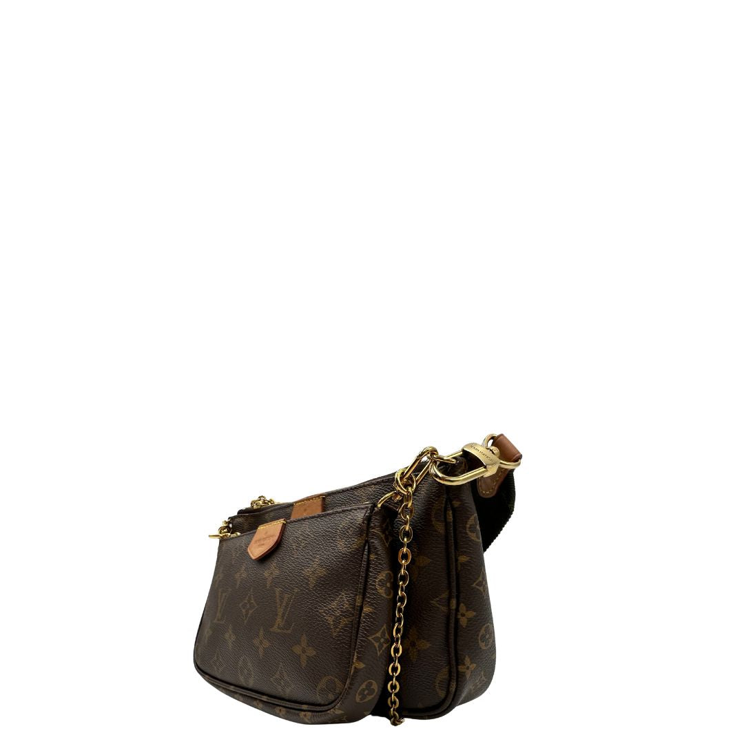 Multi Pochette Accessoires Louis Vuitton in canvas marrone monogram con dettagli in vacchetta naturale, manico in catena dorata e tracolla in tessuto Jacquard verde kaki, di lusso, originale, ottime condizioni, usata