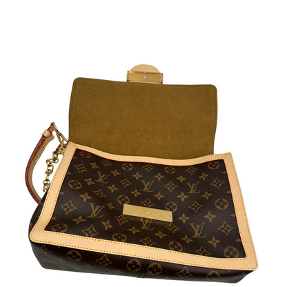 Interno, Borsa Louis Vuitton Dauphine Soft in canvas marrone monogram con finiture in vacchetta naturale e parti metalliche dorate. Originale, usata, di lusso, in ottime condizioni.