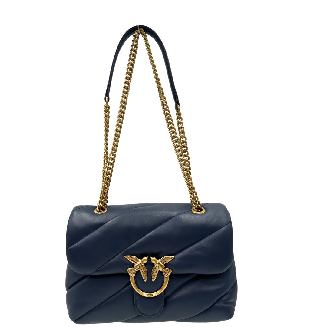 Front, Borsa Pinko nella versione media in morbida nappa blu trapuntata e hardware dorato, indossabile a tracolla o a spalla. Originale, usata, di lusso, in ottime condizioni.