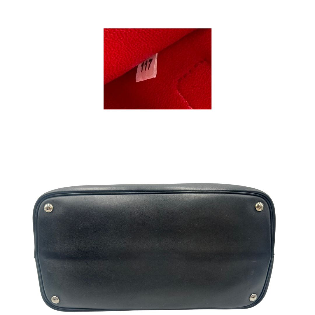 base  Borsa Prada 2Way in pelle nera con hardware argentato, di lusso, originale, ottime condizioni, usata 
