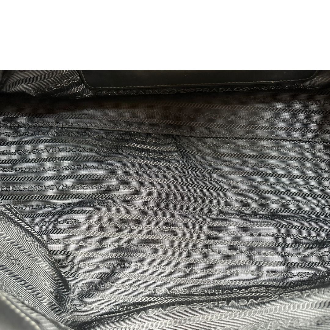 Satchel Prada nera