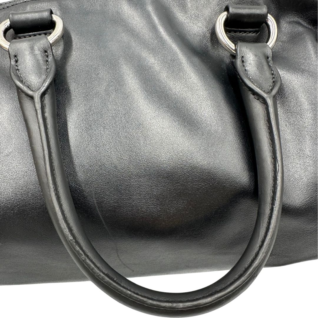 Satchel Prada nera