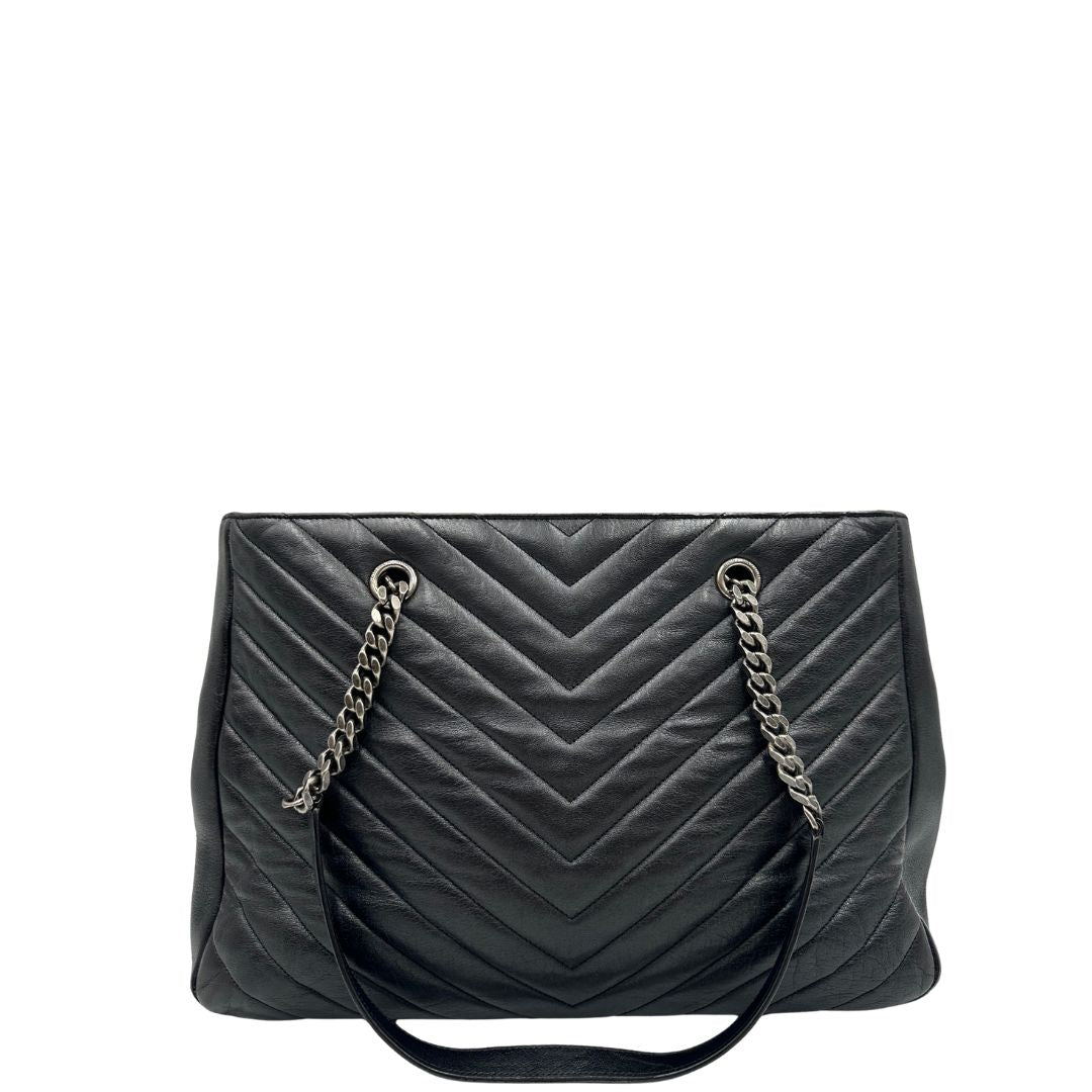 retro della   Borsa Saint Laurent in pelle nera con impunture trapuntate chevron, di lusso, originale, ottime condizioni, usata 