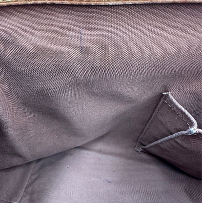 interno Borsa LV in canvas marrone monogram con finiture in vacchetta naturale, di lusso, originale, buone condizioni.