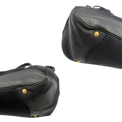 angoli  Borsa Prada in pelle nera e tessuto tono su tono con hardware dorato, indossabile a spalla o a tracolla, di lusso, originale, ottime condizioni 