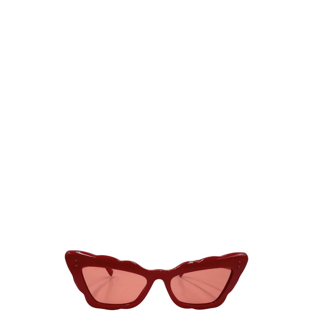 Occhiali da sole Valentino Garavani in acetato rosso impreziositi da mini borchie tono su tono