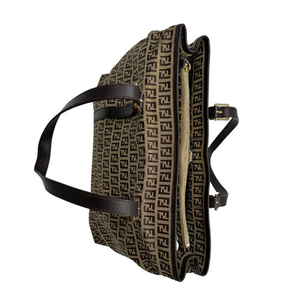 Borsa Fendi in tessuto trama Zucchino con finiture in pelle marrone, di lusso, originale, ottime condizioni, usata