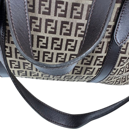 Borsa Fendi in tessuto trama Zucchino con finiture in pelle marrone, di lusso, originale, ottime condizioni, usata