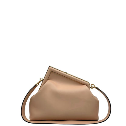 retroBorsa Fendi First in pelle color rosa baby, di lusso, originale, ottime condizioni, usata, originale. 