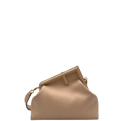 Borsa Fendi First in pelle color rosa baby, di lusso, originale, ottime condizioni, usata, originale.
