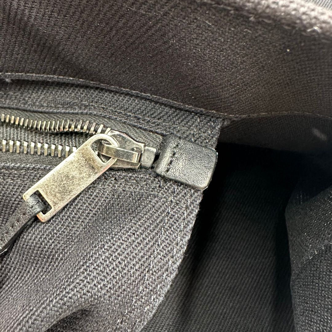 interno Borsa tote Saint Laurent Rive Gauche realizzata in tessuto nero con manici in pelle tono su tono, di lusso, originale , ottime condizioni, usata 