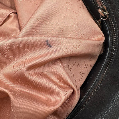 interno  Borsa Falabella nella versione fold over tote nera, con hardware dorato e argentato, di lusso, originale, ottime condizioni, usata 
