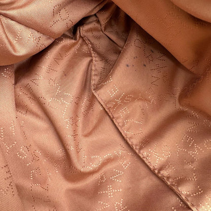 interno  Borsa Falabella nella versione fold over tote nera, con hardware dorato e argentato, di lusso, originale, ottime condizioni, usata 