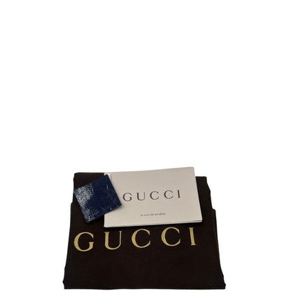 dustbag  Borsa Gucci Soho in pelle color blu notte, con iconica G sul front, munita di una tracolla regolabile, di lusso, originale, ottime condizioni 