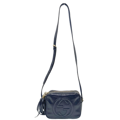 front  Borsa Gucci Soho in pelle color blu notte, con iconica G sul front, munita di una tracolla regolabile, di lusso, originale, ottime condizioni 