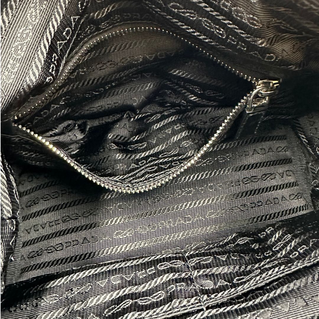 Borsa Prada Chérie mini Re-Nylon