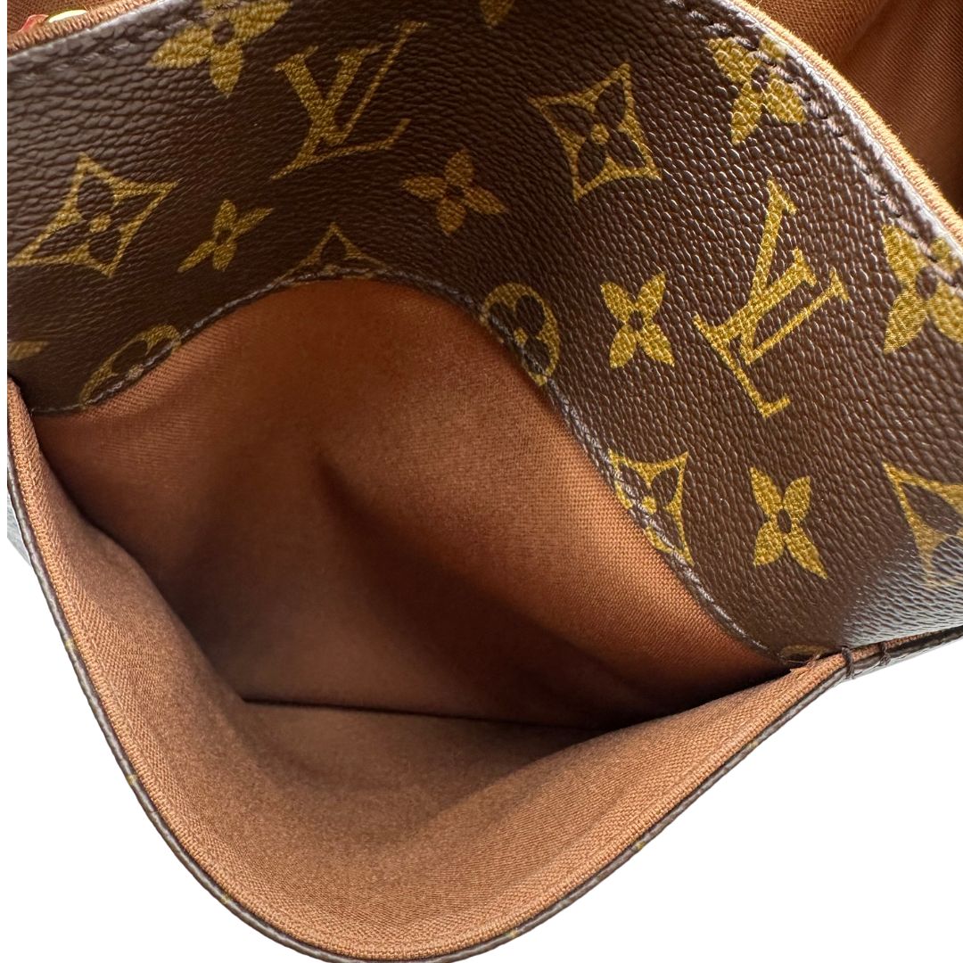 interno Cartella Louis Vuitton in canvas marrone monogram, munita di una tracolla in tessuto regolabile, di lusso, originale , ottime condizioni