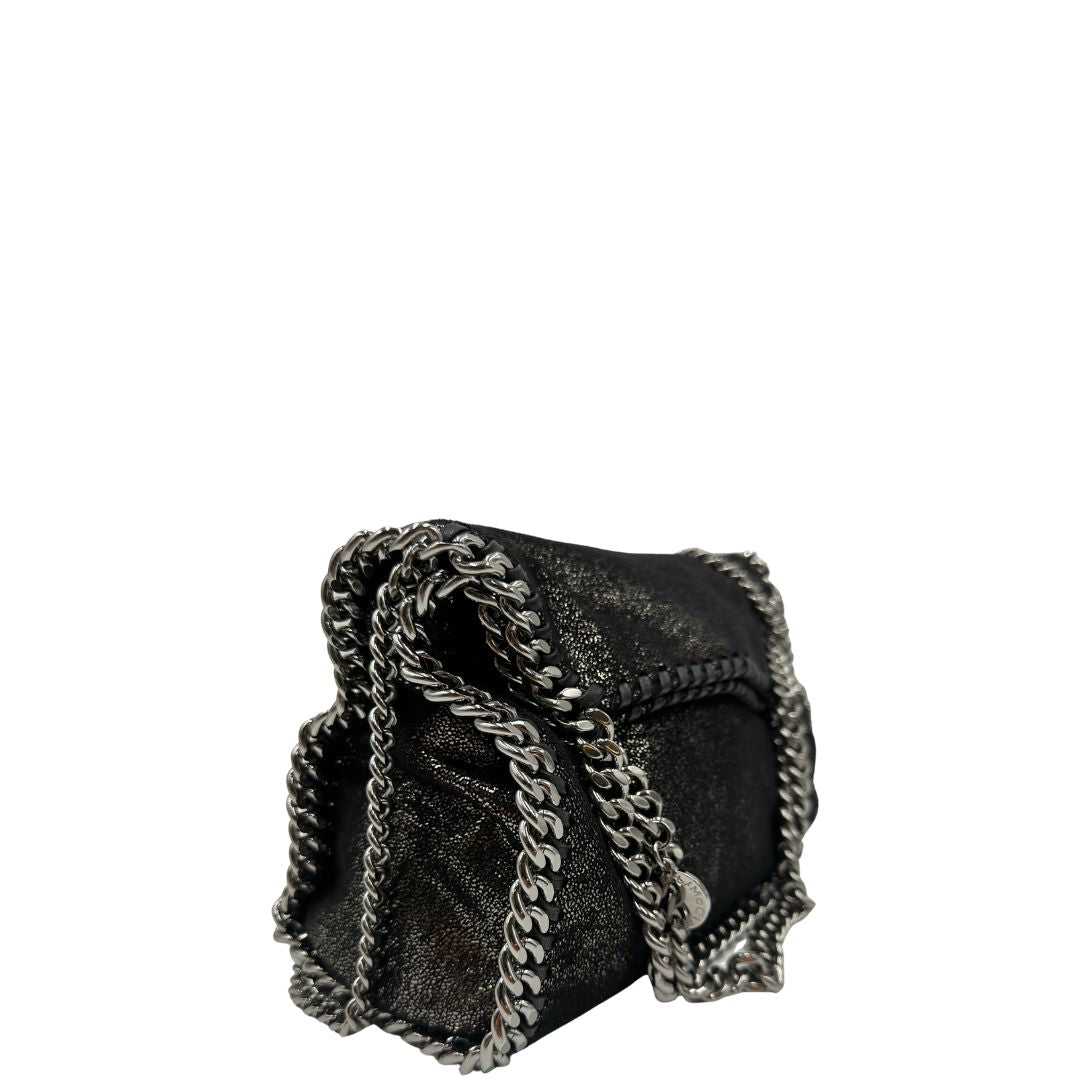 lato Borsa Falabella in shaggy dear nero e hardware argentato, nella versione mini, indossabile a tracolla, a spalla e a mano, di lusso, originale, ottime condizioni 
