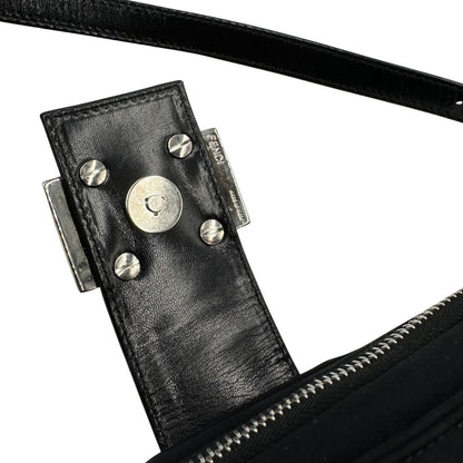 Mini Fendi Baguette nera