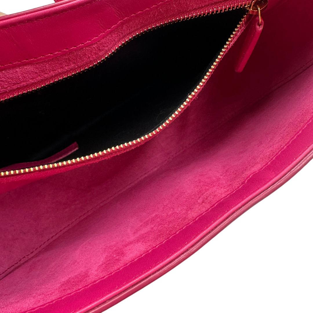 LE 5 À 7 Saint Laurent fucsia