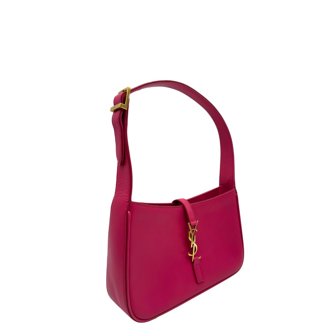 LE 5 À 7 Saint Laurent fucsia