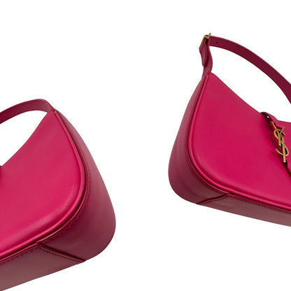 LE 5 À 7 Saint Laurent fucsia