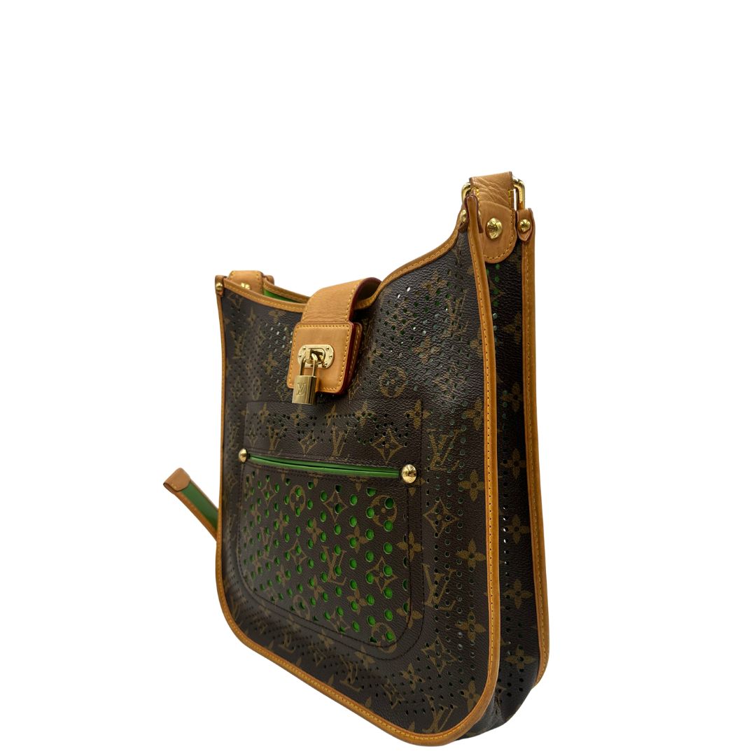lato Borsa LV in canvas monogrammato marrone e hardware dorato, indossabile a spalla 