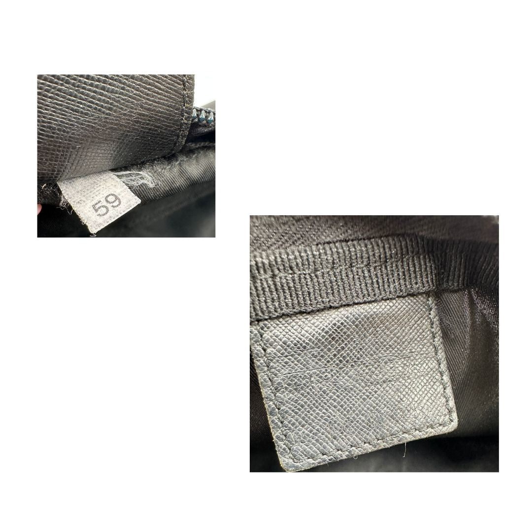 Pouch Prada nylon nera
