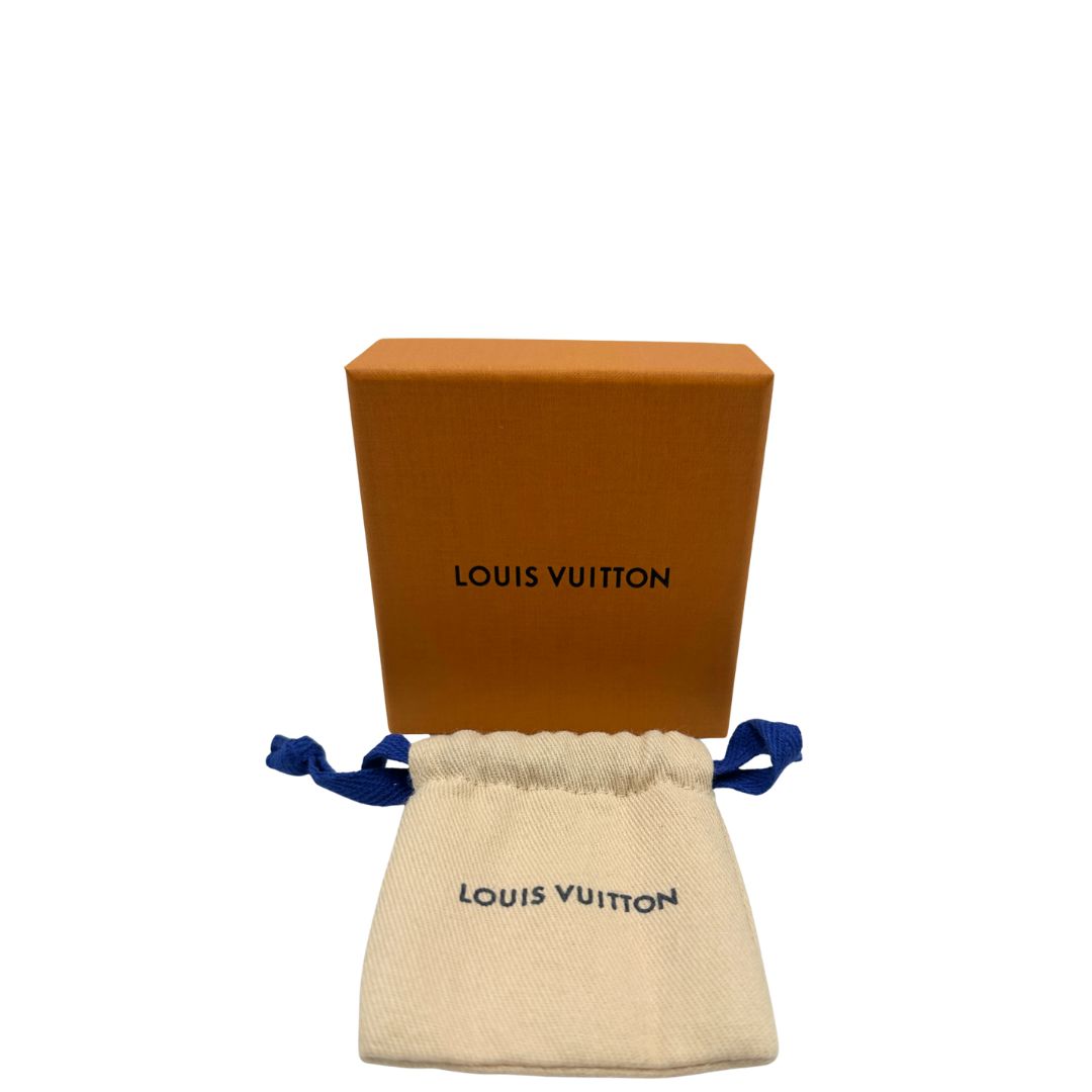 Bracciale Louis Vuitton in ottone argentato scuro e metallo con finitura chiara lucida, impreziosito da piccoli charm monogram