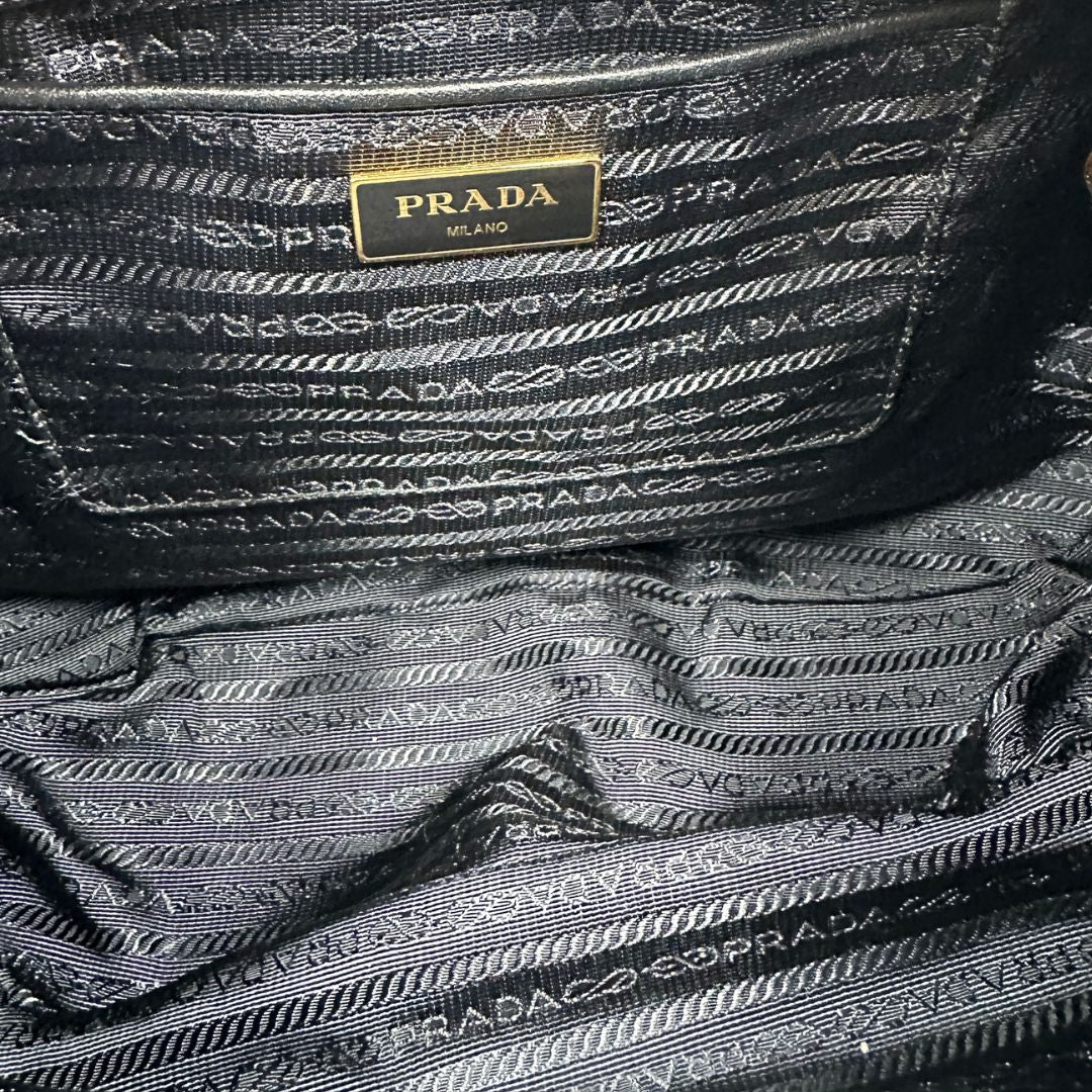 Hobo Prada nera