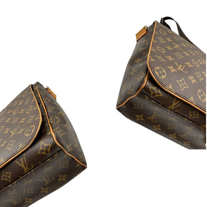 Abbesses Messenger Louis Vuitton