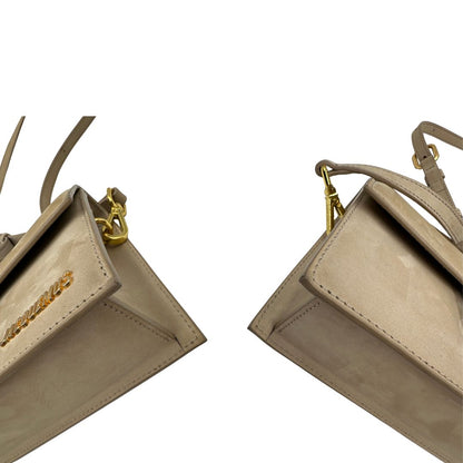 angoli Borsa Jacquemus nella versione Le Grand Bambino in pelle nabuk beige 