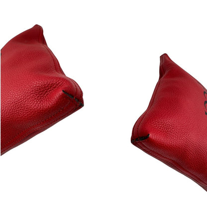 angoli  Pochette Gucci in pelle rossa logata sul front, di lusso, originale, ottime condizioni, usata 